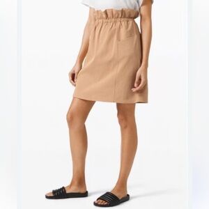 Lululemon Trip Taker Skirt Beech Wood Tan Mini Size 10 with Pockets